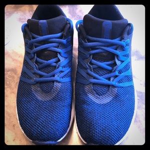 Big Boys Nike Tennis shoes 6.5y